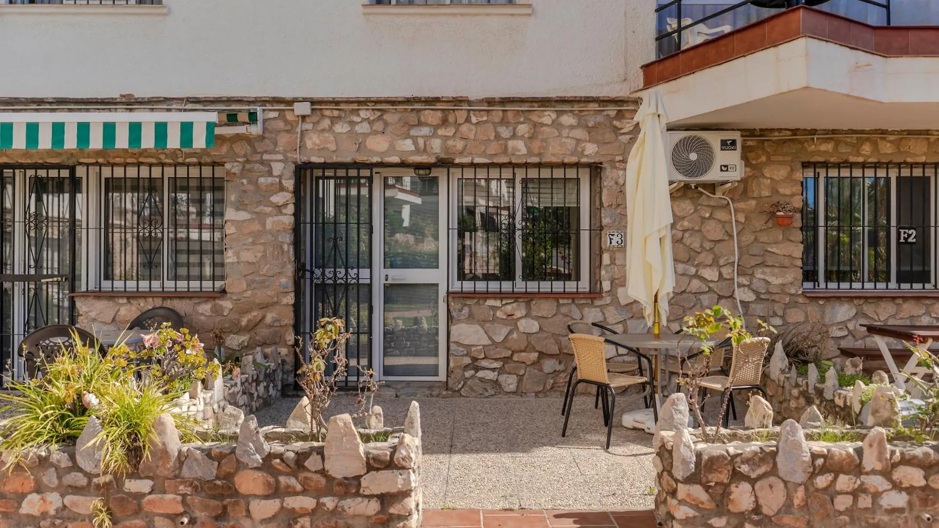 Rentitspain Pequeno Paraiso Confort Y Piscina Torremolinos Lägenhet